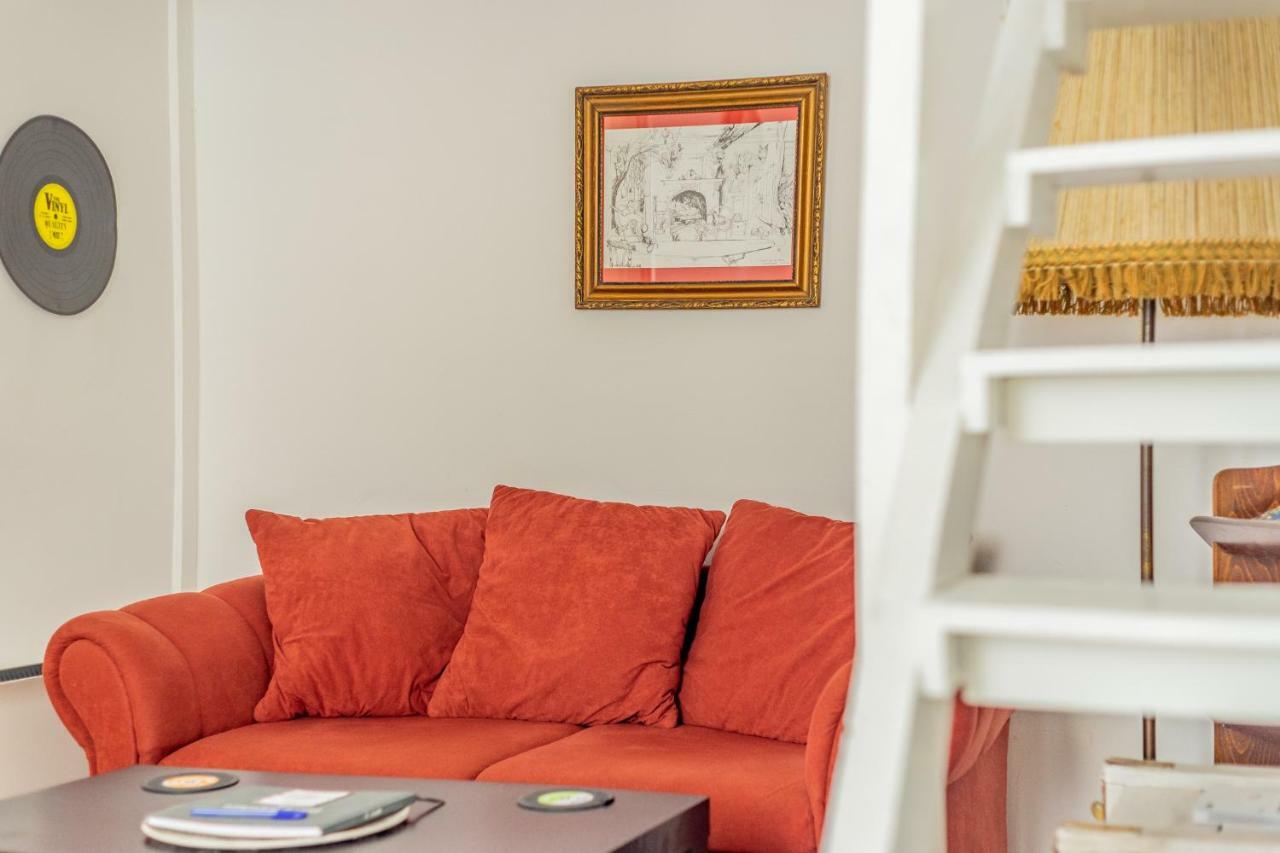 Gabi'S Central Broadway Nest @ Nagymezo Str Budapest Ngoại thất bức ảnh