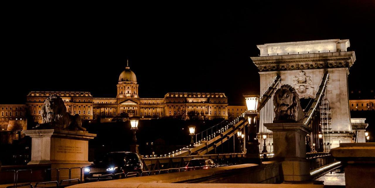Gabi'S Central Broadway Nest @ Nagymezo Str Budapest Ngoại thất bức ảnh